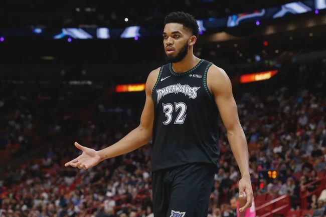 曼联通过门 曼联通过门